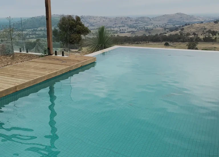 Spectacular views from an amazing pool at Shepparton VIC.